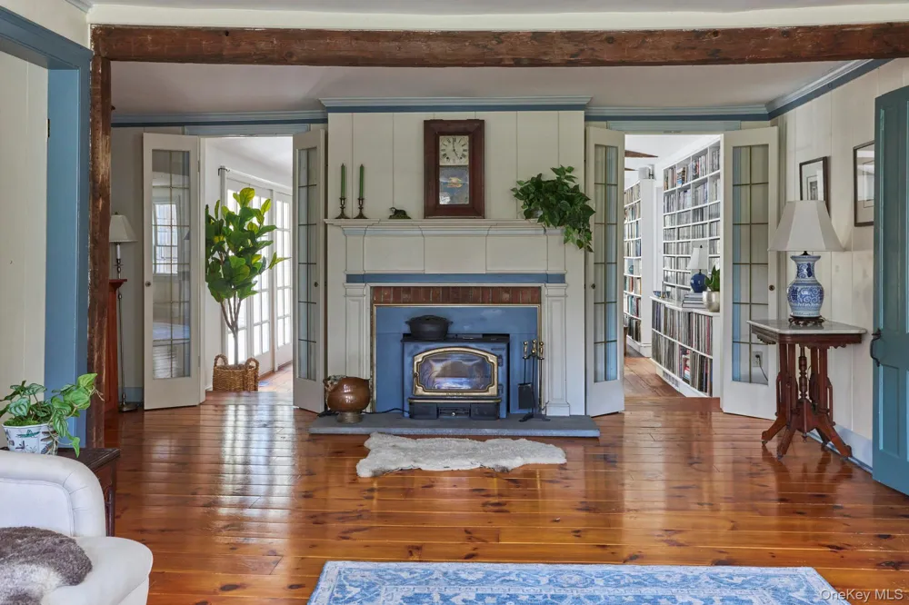 457 Round Lake Road Rhinebeck, NY 12572