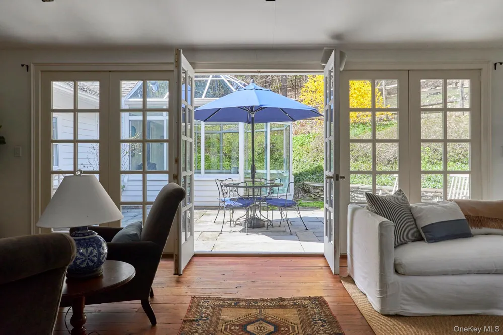 457 Round Lake Road Rhinebeck, NY 12572