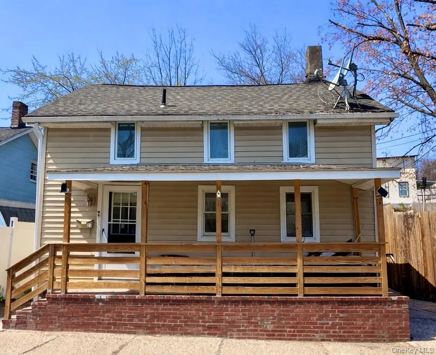 21 Center Street Highland Falls, NY 10928
