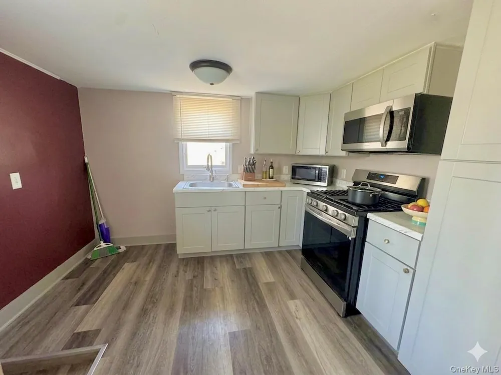21 Center Street Highland Falls, NY 10928