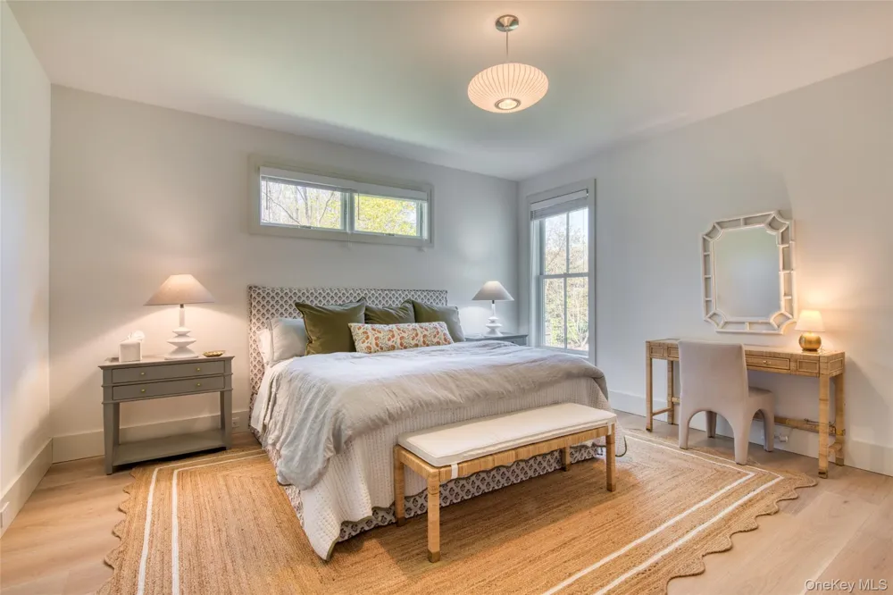 323 Division Street Sag Harbor, NY 11963