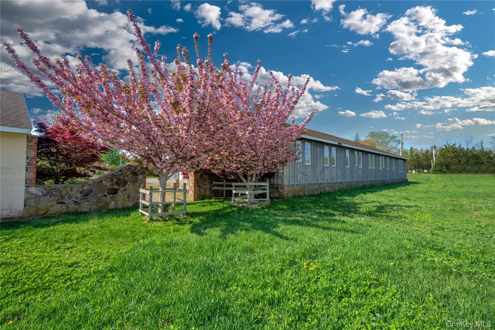 29525 Main Orient, NY 11957