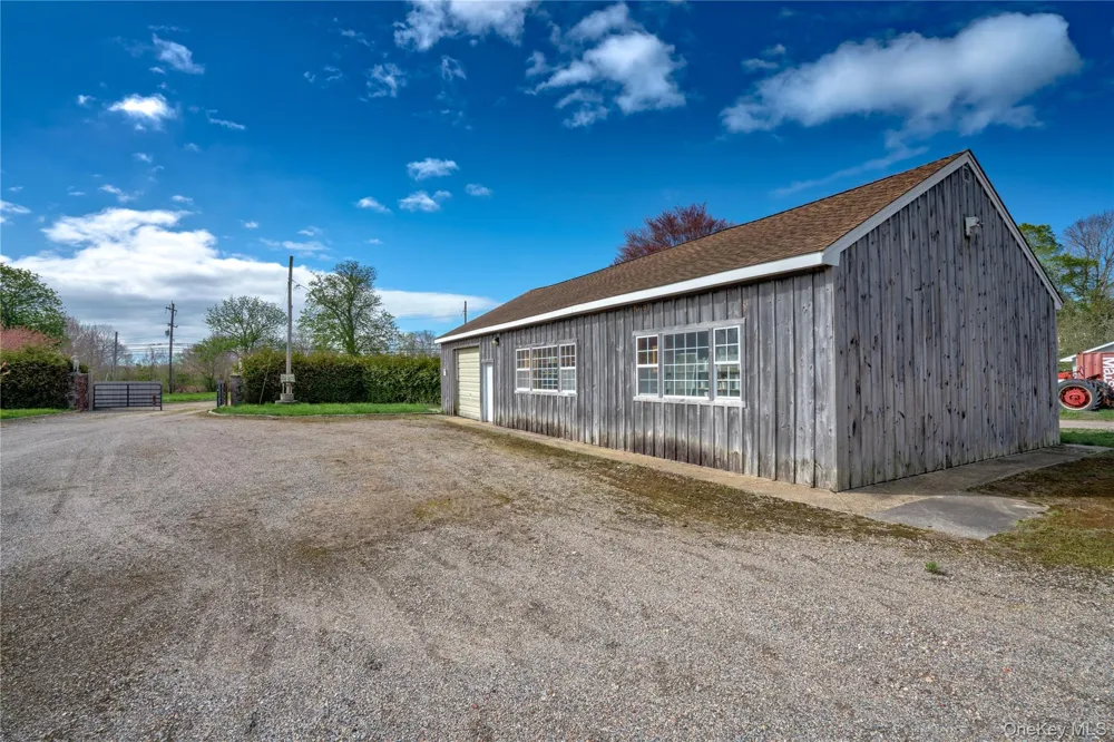 29525 Main Orient, NY 11957