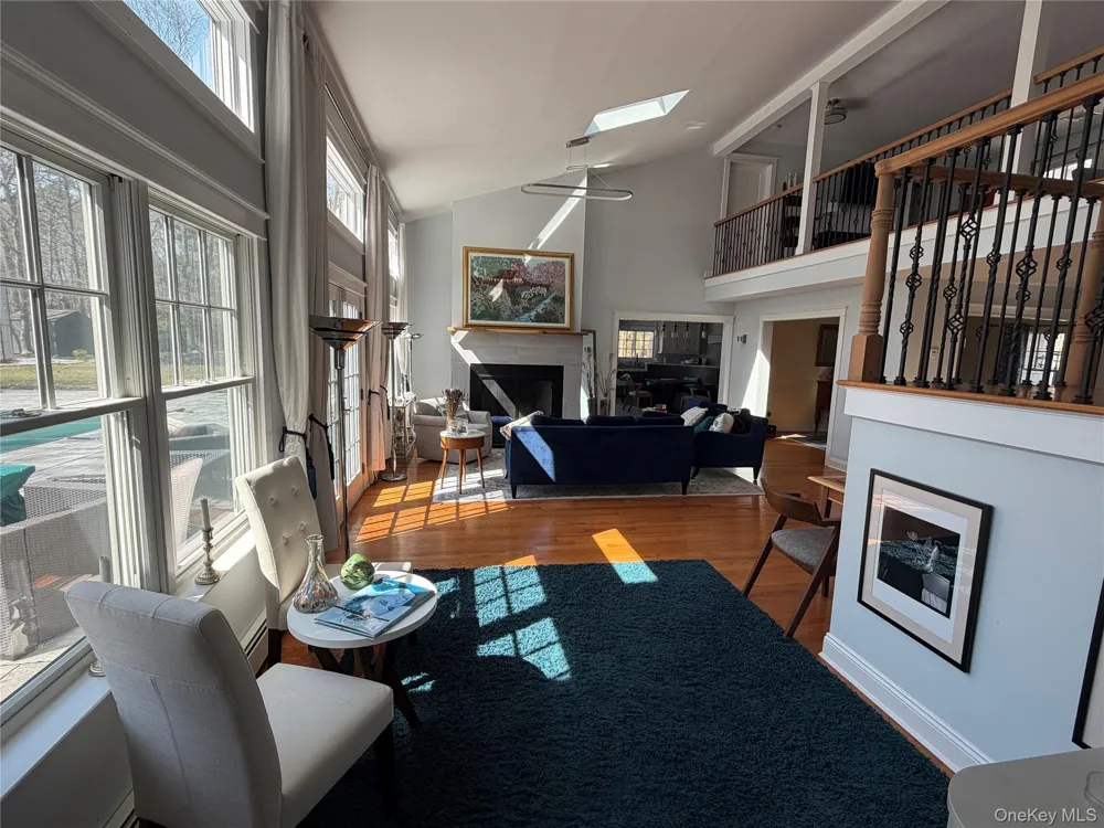 27 Deer Path Quogue, NY 11959
