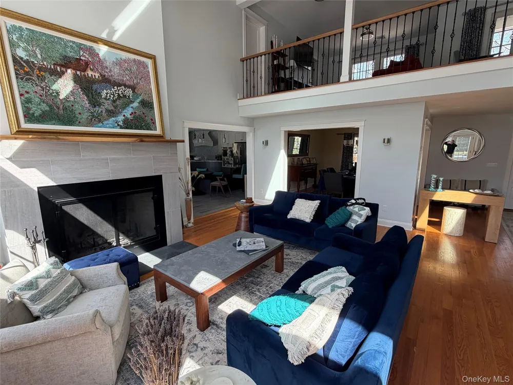 27 Deer Path Quogue, NY 11959