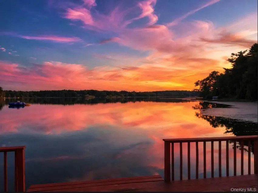 238 Lakeview Drive Road Highland Lake, NY 12743