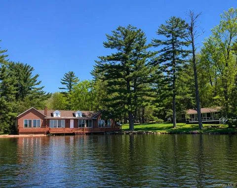238 Lakeview Drive Road