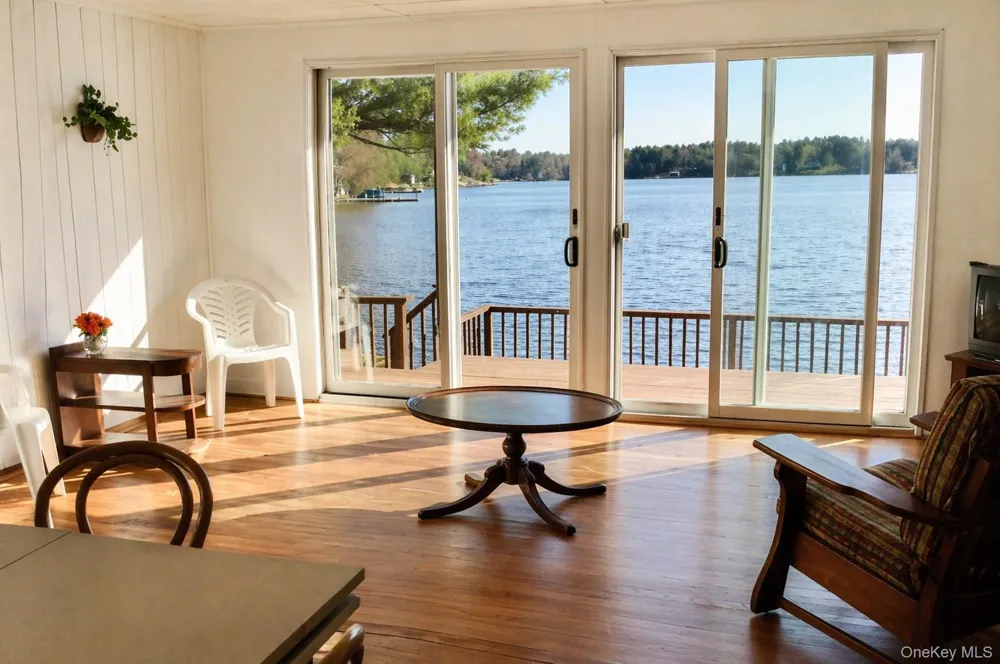 238 Lakeview Drive Road Highland Lake, NY 12743
