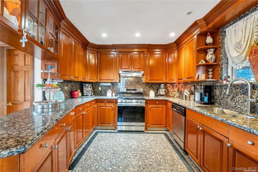 50-43 192nd Street Fresh Meadows, NY 11365