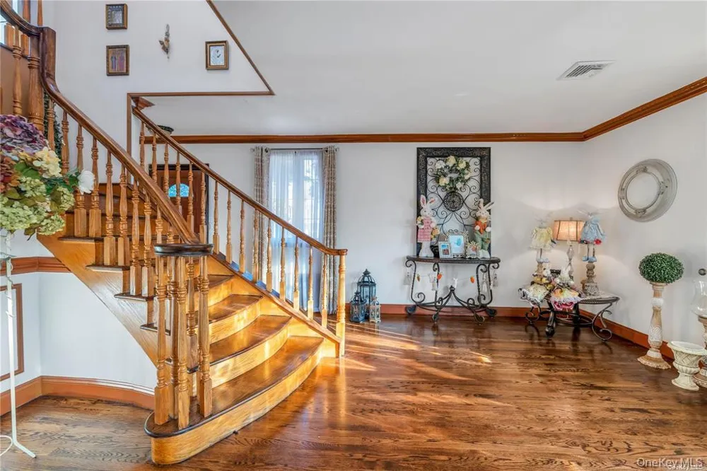 50-43 192nd Street Fresh Meadows, NY 11365