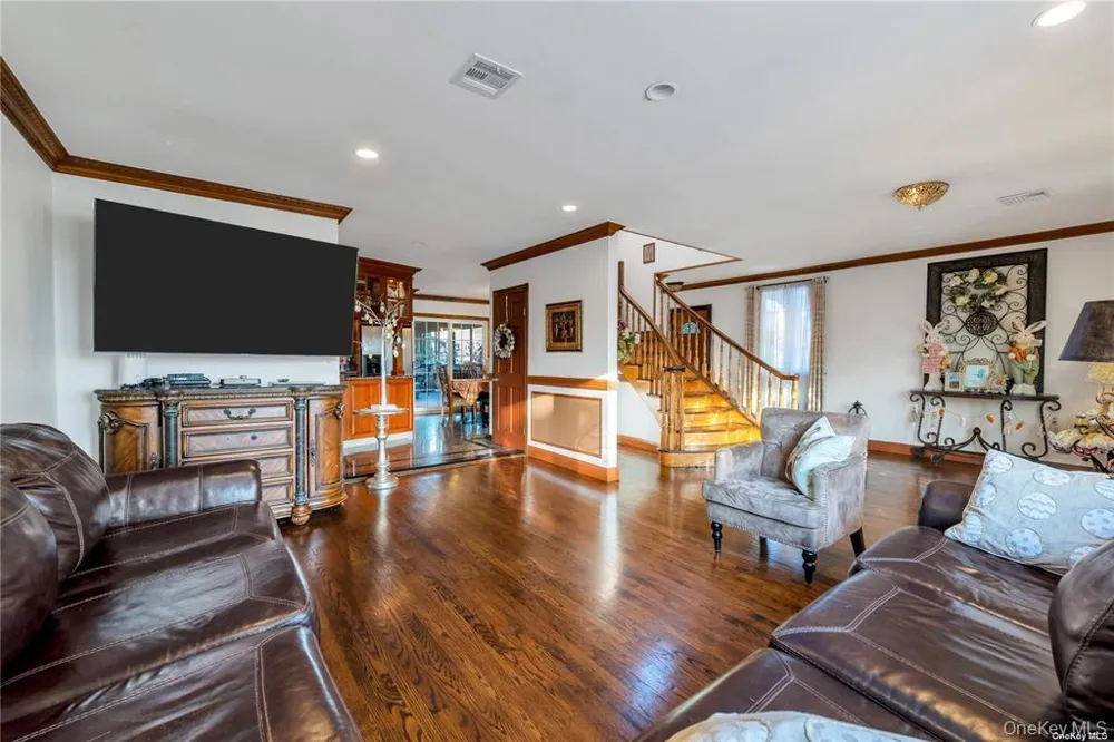 50-43 192nd Street Fresh Meadows, NY 11365