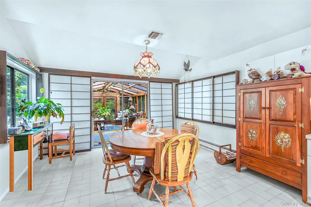 271 Bread And Cheese Hollow Road Northport, NY 11768