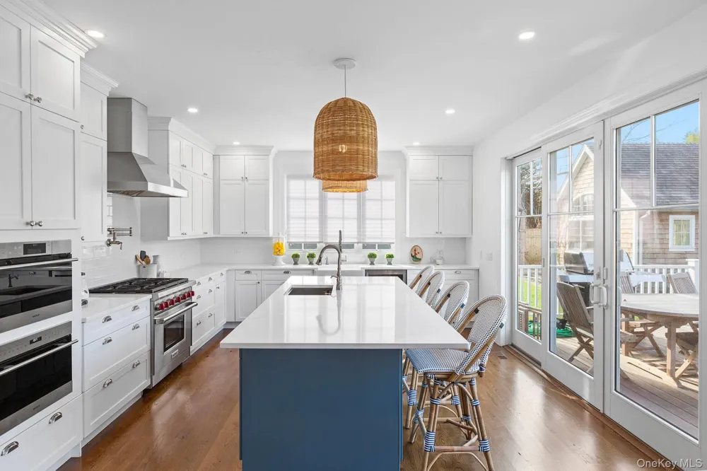 96 Miller Road Southampton, NY 11968