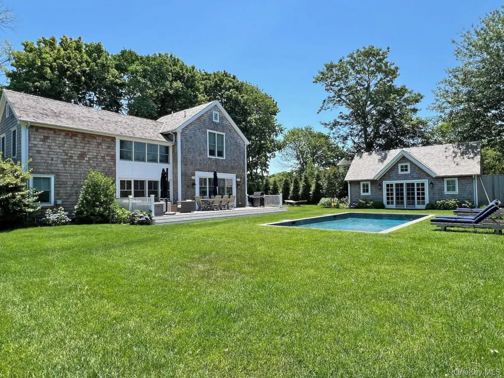 96 Miller Road Southampton, NY 11968