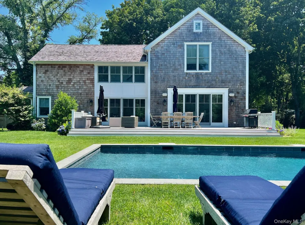 96 Miller Road Southampton, NY 11968