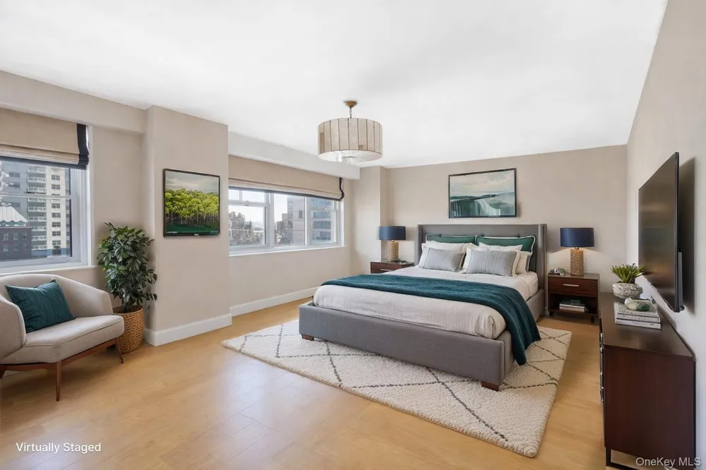 400 E 54th Street #25CDE New York (Manhattan), NY 10022
