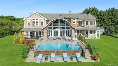 61 A South Bay Avenue