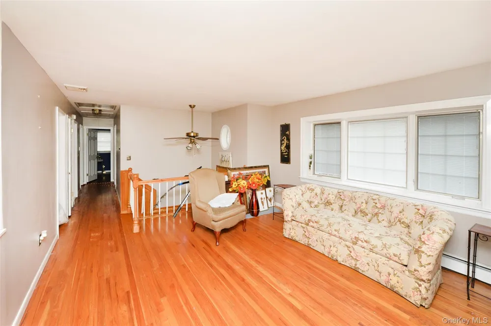 14 Lynmore Avenue Salisbury Mills, NY 12577