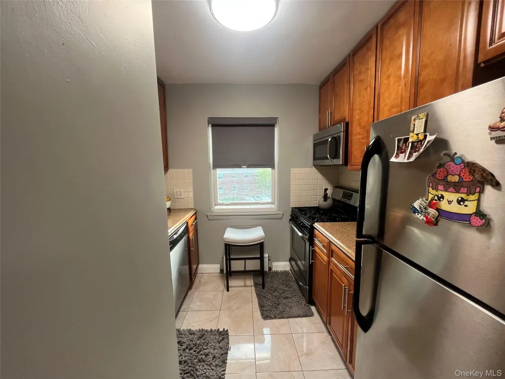 19811 Dunton Avenue #2A Hollis, NY 11423