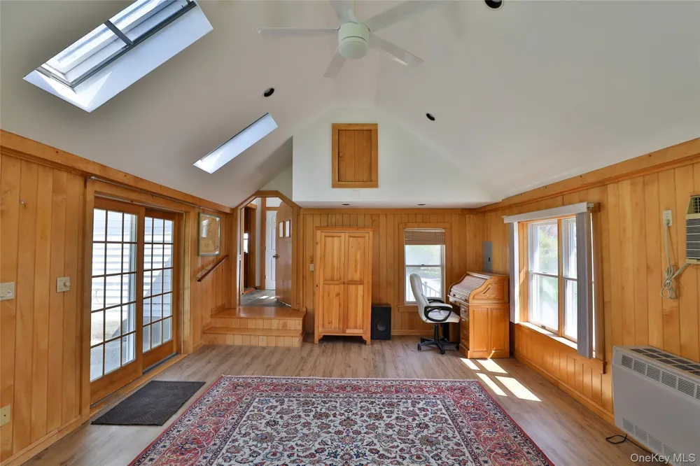 176 Williams Road Red Hook, NY 12571