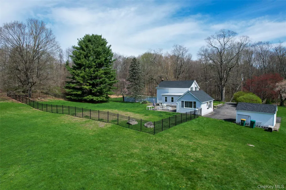 176 Williams Road Red Hook, NY 12571
