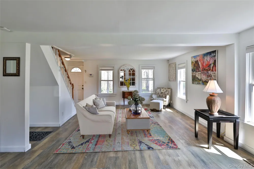 176 Williams Road Red Hook, NY 12571