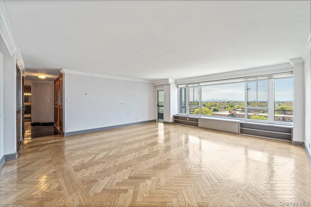 166-25 Powells Cove Boulevard #15D Beechhurst, NY 11357