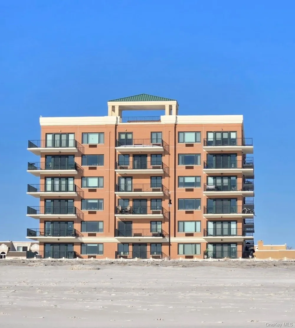 260 W Broadway #7A Long Beach, NY 11561