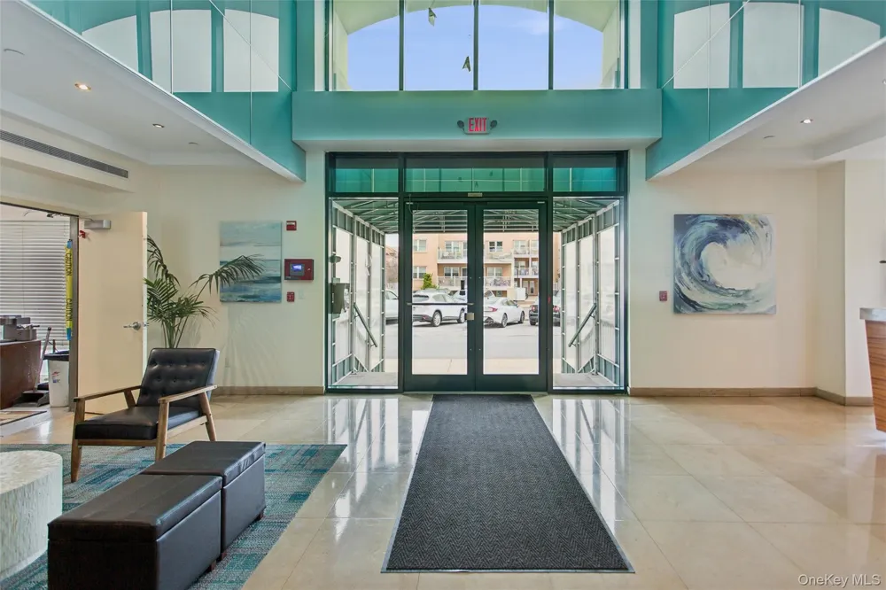 260 W Broadway #7A Long Beach, NY 11561