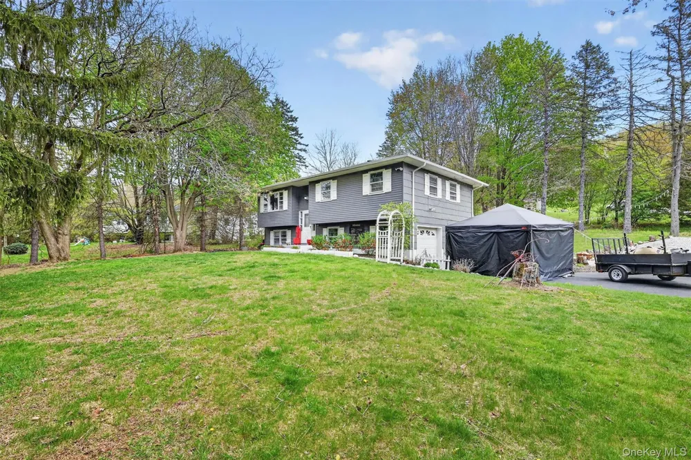 5 Regelski Drive Florida, NY 10921