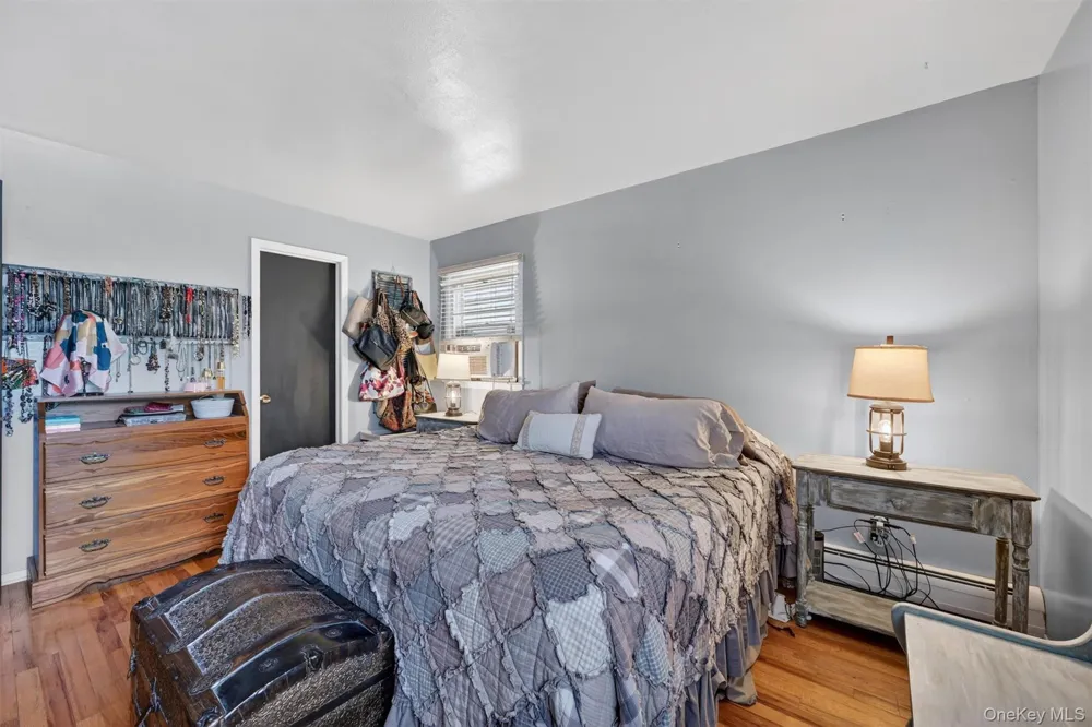5 Regelski Drive Florida, NY 10921