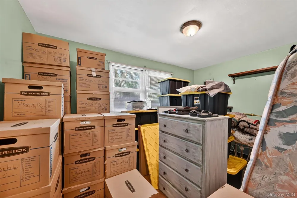 5 Regelski Drive Florida, NY 10921