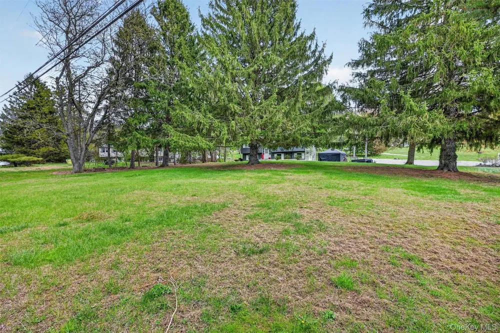 5 Regelski Drive Florida, NY 10921