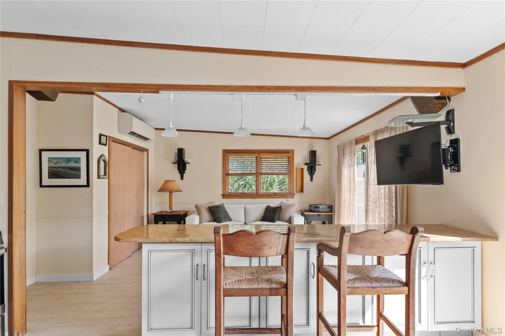 453 Dehnhoff Walk Ocean Beach, NY 11770