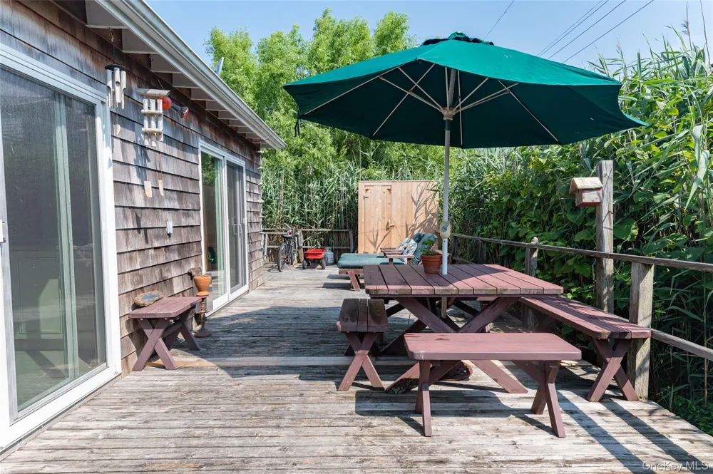 453 Dehnhoff Walk Ocean Beach, NY 11770