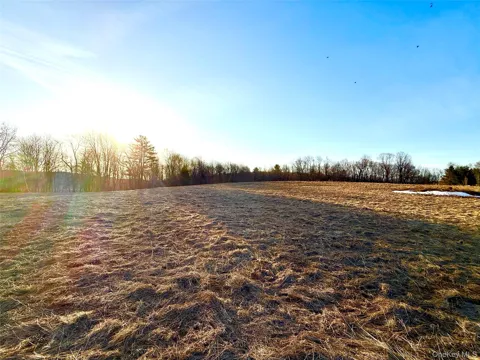 TBD Snake Hill Road