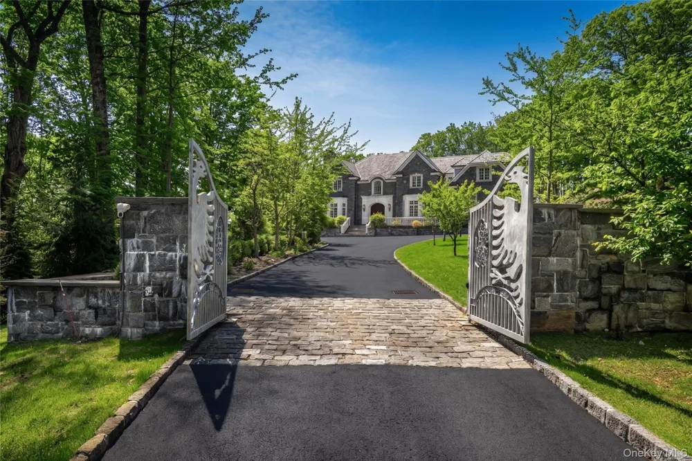 3 Vincent Lane Armonk, NY 10504