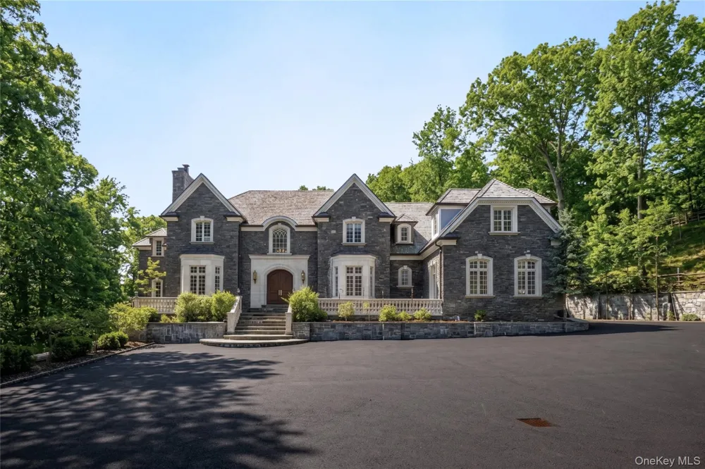 3 Vincent Lane Armonk, NY 10504