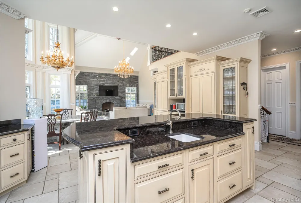3 Vincent Lane Armonk, NY 10504