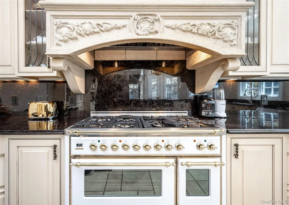 3 Vincent Lane Armonk, NY 10504