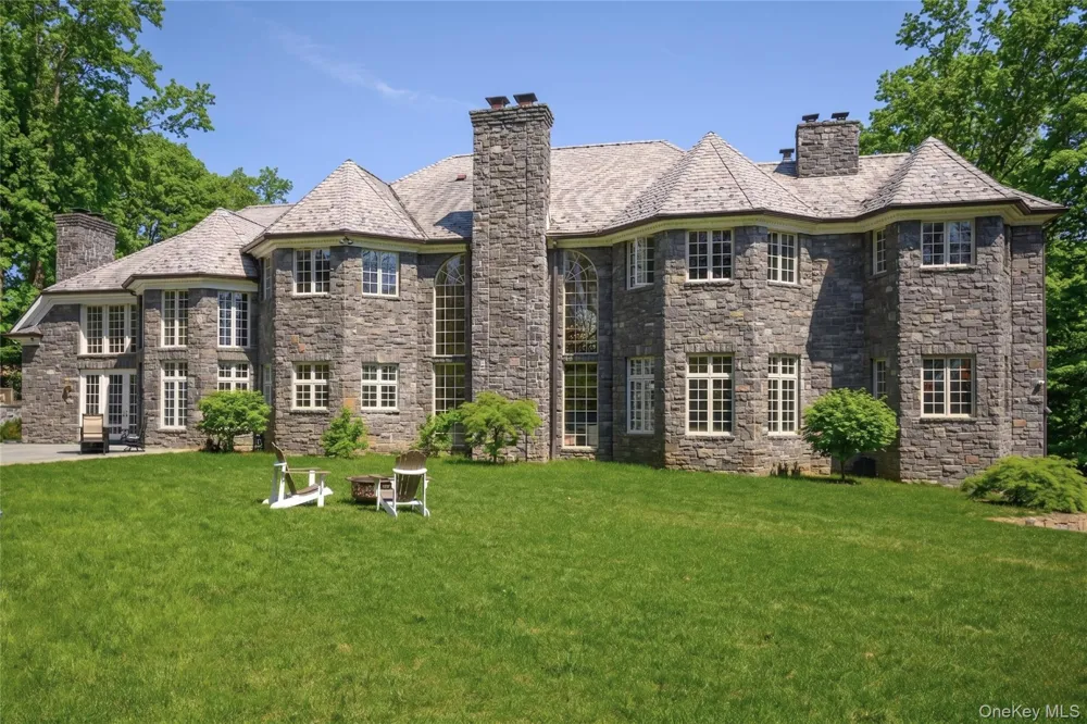 3 Vincent Lane Armonk, NY 10504