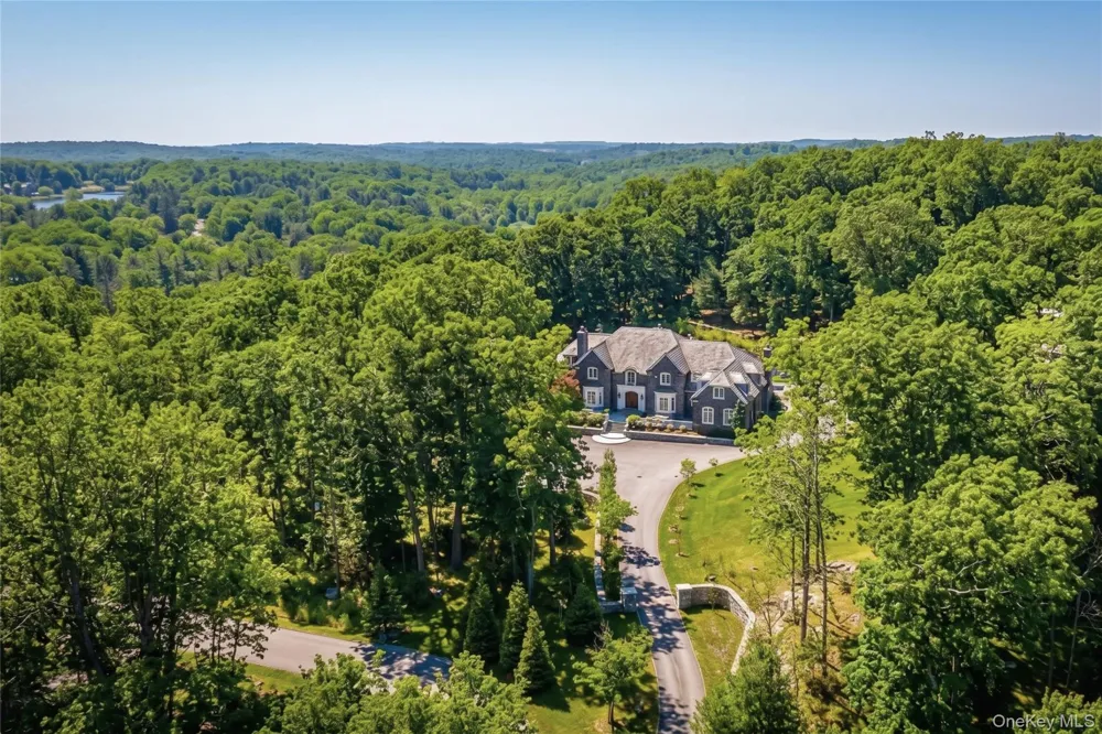 3 Vincent Lane Armonk, NY 10504