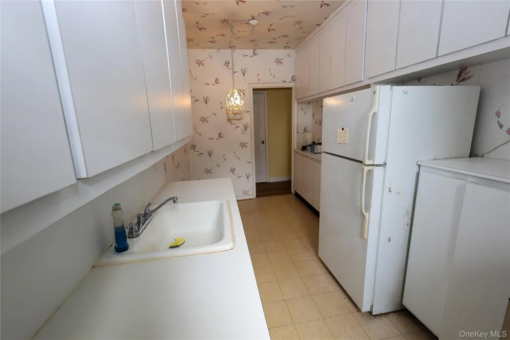 9941 64th Avenue #D17 Rego Park, NY 11374