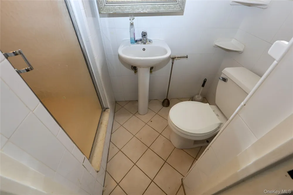 9941 64th Avenue #D17 Rego Park, NY 11374
