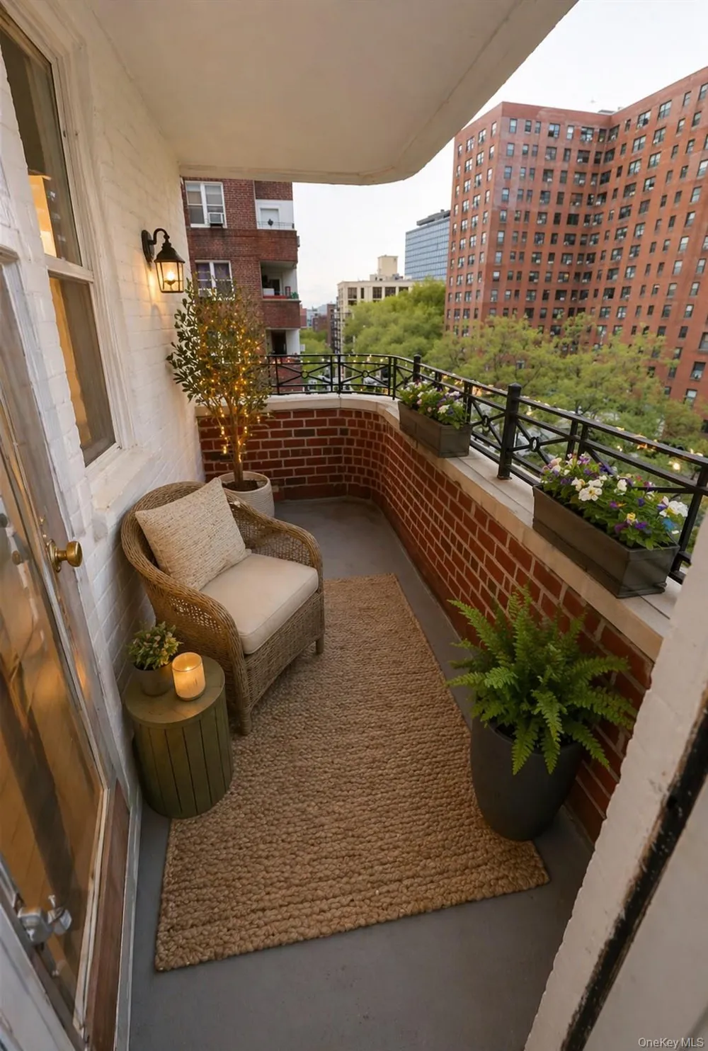 9941 64th Avenue #D17 Rego Park, NY 11374
