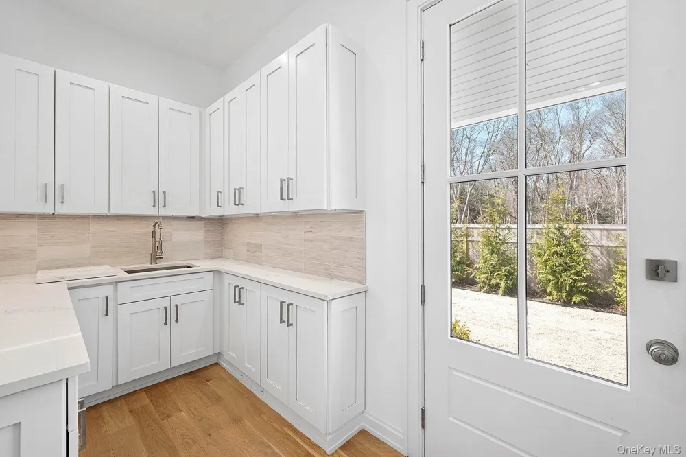 278 Hampton Street Sag Harbor, NY 11963