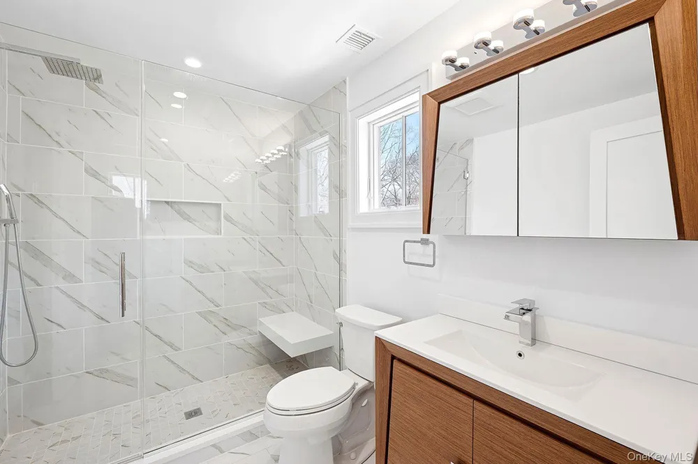 278 Hampton Street Sag Harbor, NY 11963