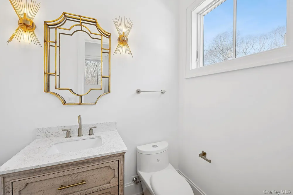 278 Hampton Street Sag Harbor, NY 11963