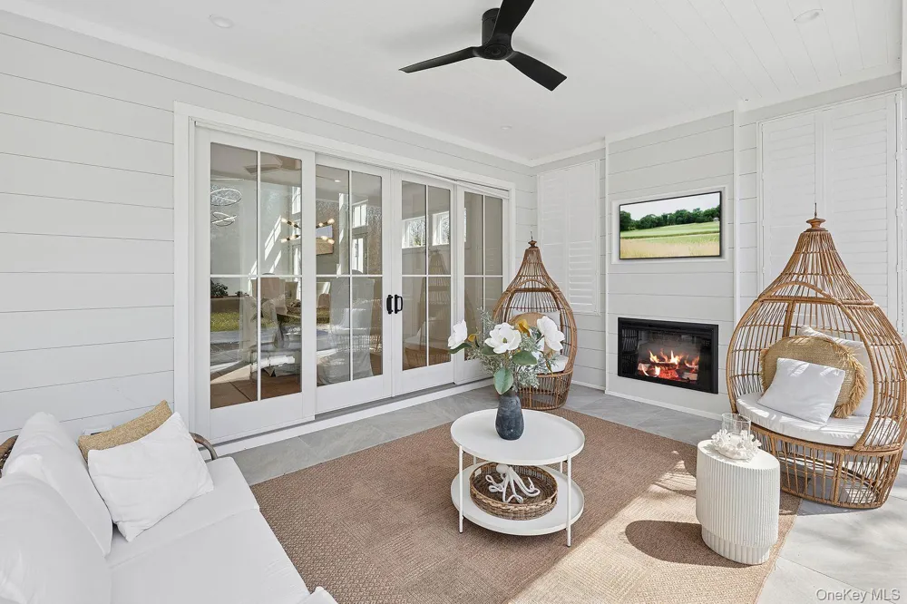 278 Hampton Street Sag Harbor, NY 11963