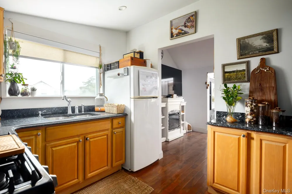 24 Blue Point Road Mastic Beach, NY 11951